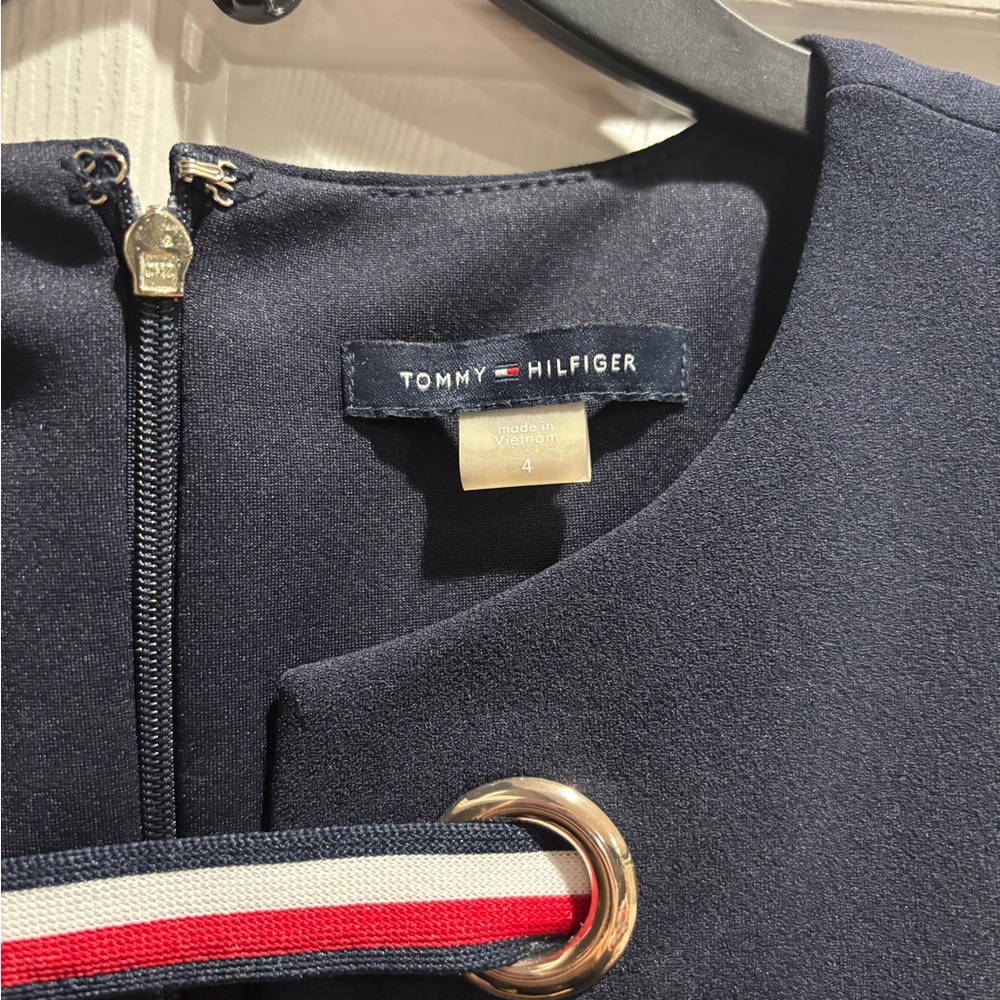 Tommy Hilfiger Women's Navy Dress. Worn once. Size 4.
